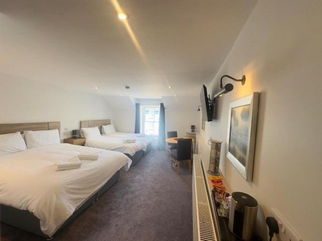 The White Lion Hotel Machynlleth Luaran gambar