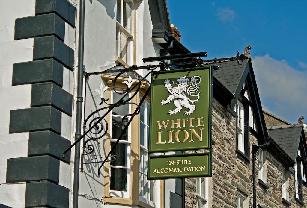 The White Lion Hotel Machynlleth Luaran gambar